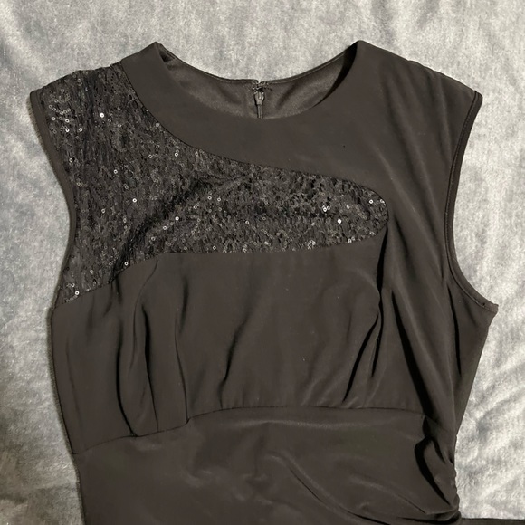 Black Dress - Picture 2 of 5